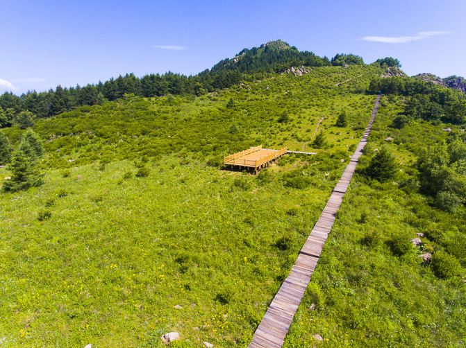百花山顶,海拔最高的庙在这里