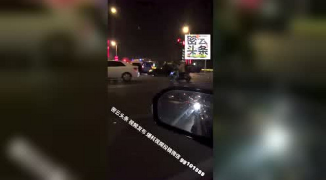 密云密关路交通事故