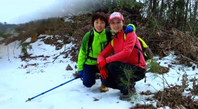 北京昌平双龙山森林公园，双龙山残雪美景