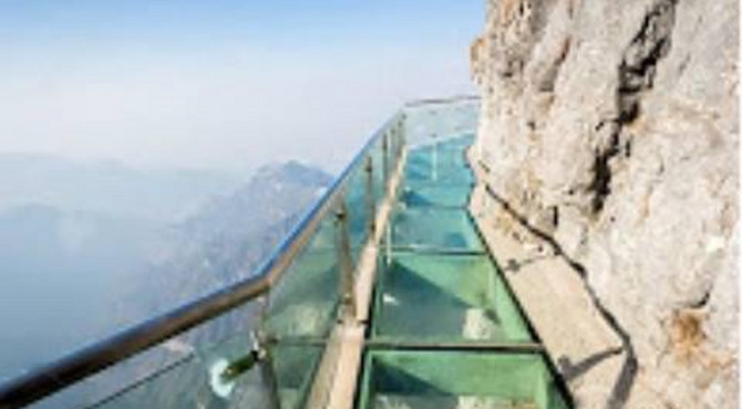 【Beautiful Places To See】中国张家界天门山 4700步的玻璃栈道