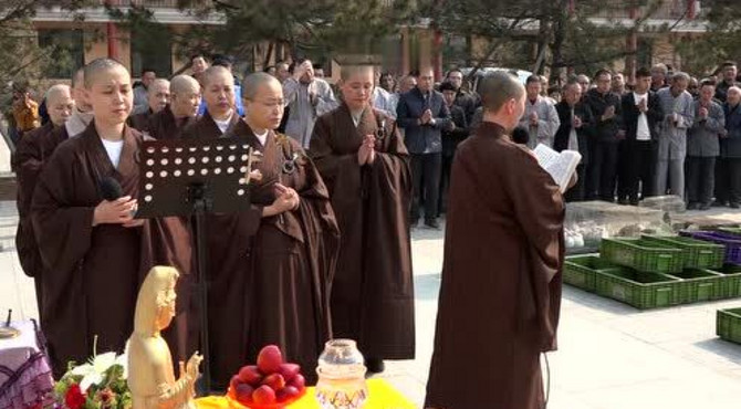 普度寺放生法会盛况