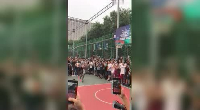 日落东单第九周，世界级扣将空降东单，各种劲爆扣篮！