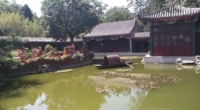 城南一方净土宣武艺园 园林建筑小桥流水 很美有浓郁的宣武特色