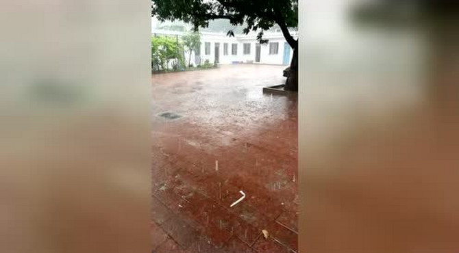 龙潭西湖大雨