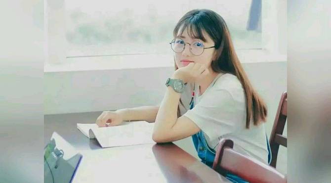 【武汉商学院】游泳馆畅游，马场驭良驹。