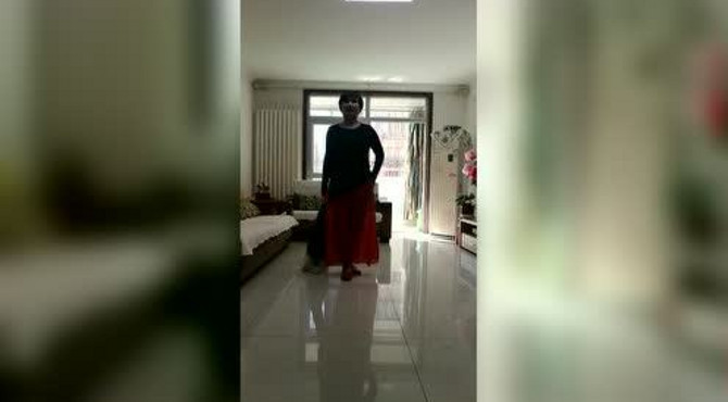 1052+谢世敏+亢山广场舞蹈队+《相伴到永远》