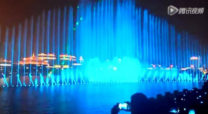 眉山湿地公园音乐喷泉（1）