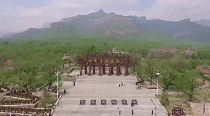 带着孩子去旅行——中华古板栗公园风景好