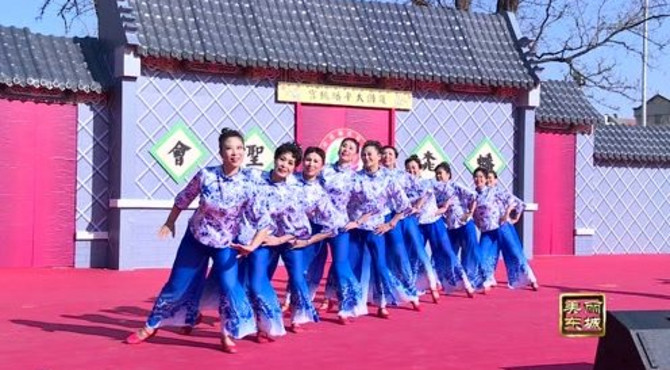 东花市：街道举办第十二届蟠桃宫庙会