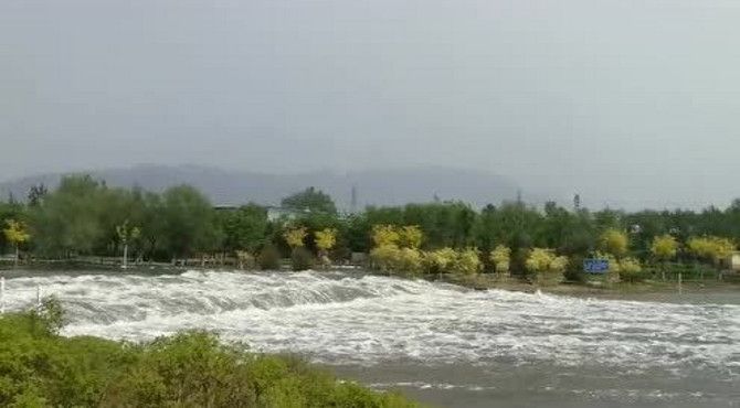 4月29日永定楼对面河道