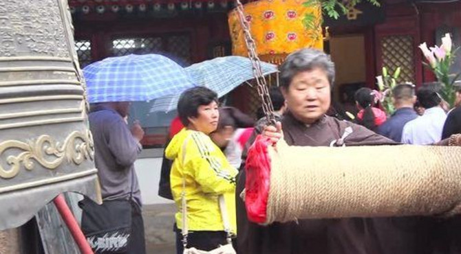 功夫街 和平寺玉佛节