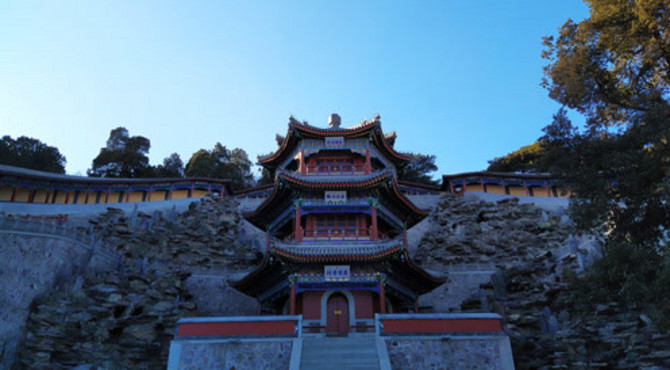 北京香山公园探访千年古寺，曾是乾隆行宫登顶望京城，香山寺