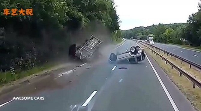 小马拉大车，不自量力