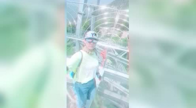 石林峡飞碟玻璃栈道走一走