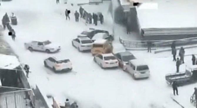 2017年大雪，道路爆发连环车祸！