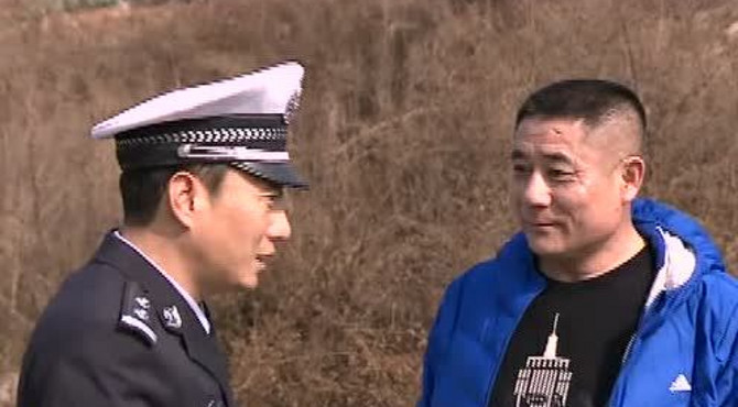 谭谈交通 请谭警官打高尔夫