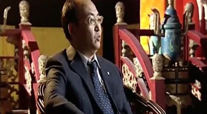 正黄旗和镶黄旗要排在八旗之首，鳌拜没有做错，这是祖宗的规矩