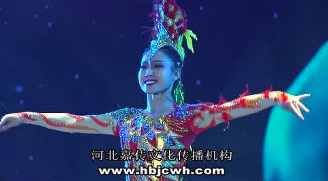 雄鸡报晓 嘉传文化