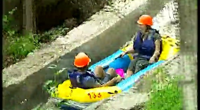 雾灵西峰高山滑水视频