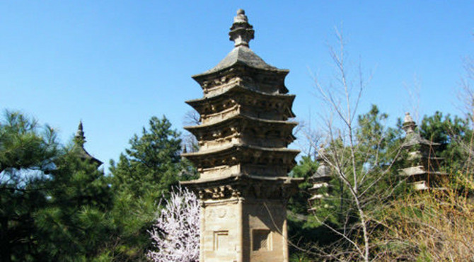 北京京郊的千年古刹，潭柘寺