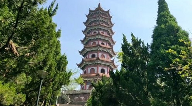 湘中明珠娄底市，青山公园，风景优美