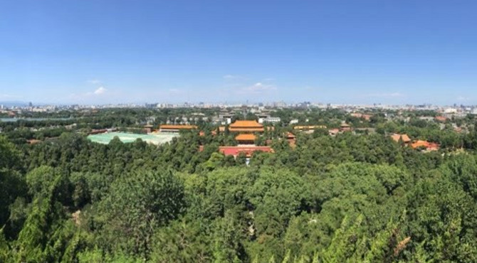 今天白露，在万春亭远眺北京美景！