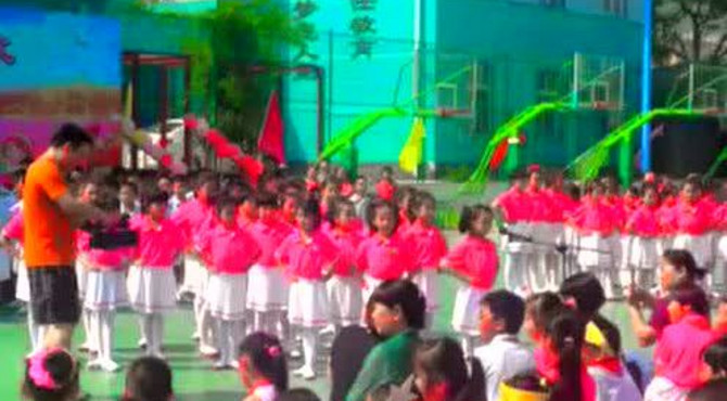 东辛房小学迎六一