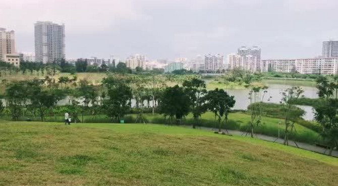 美舍河凤翔湿地公园