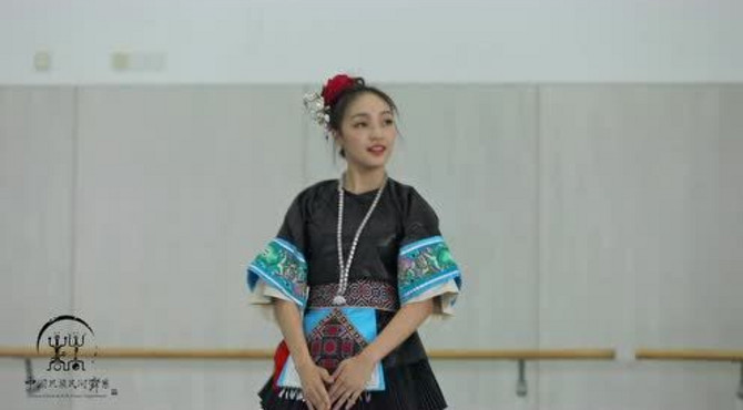 北京舞蹈学院 曲亚楠