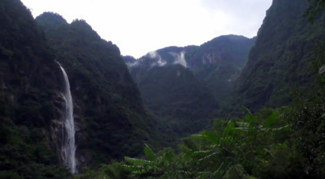 江西明月山风景欣赏，奇峰飞瀑，值得一去的景区