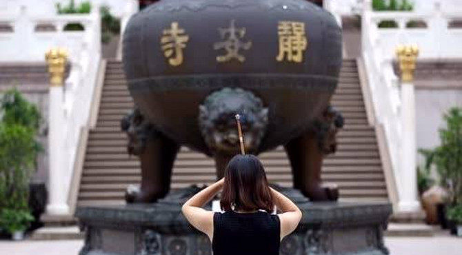 景点：上海静安寺