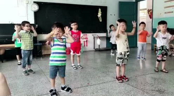 玲珑花开艺术中心走进幼儿园