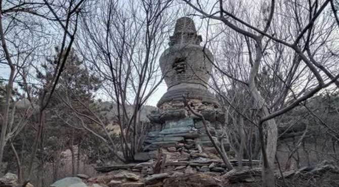 冬日探访北京天光寺遗址，走近藏传佛教覆钵式砖塔