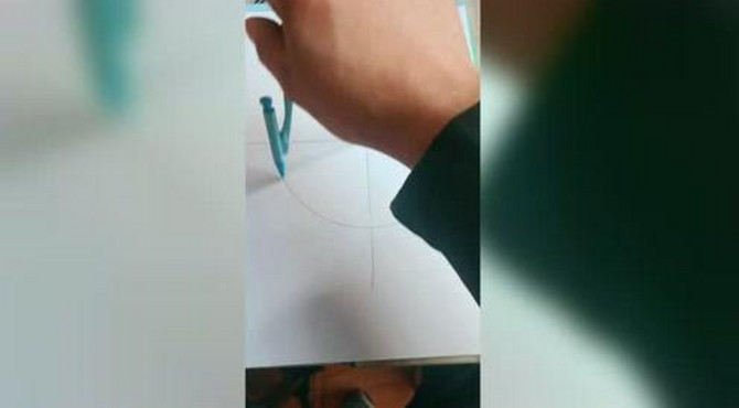 把圆划分七等分哦
