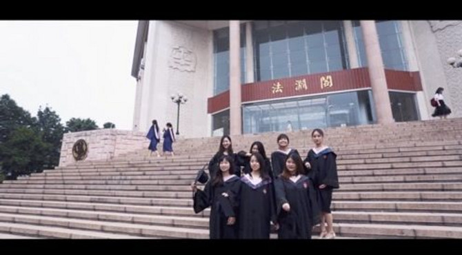 中国政法大学图书馆微视频