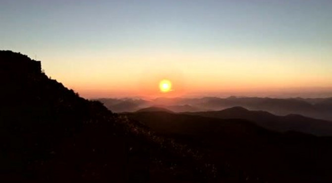 仙洞山日出美景