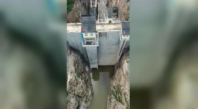 雄伟壮观的河津瓜峪水库