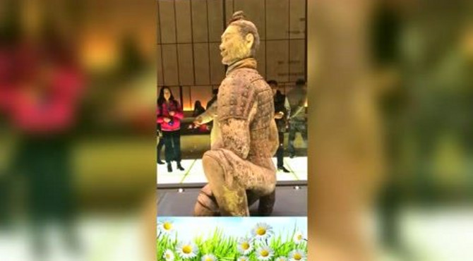 中国兵马俑，唯一出土的绿脸俑，国家一级文物秦陵博物院镇馆之宝