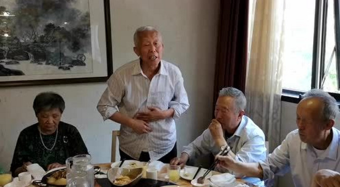 龙潭湖公园聚会