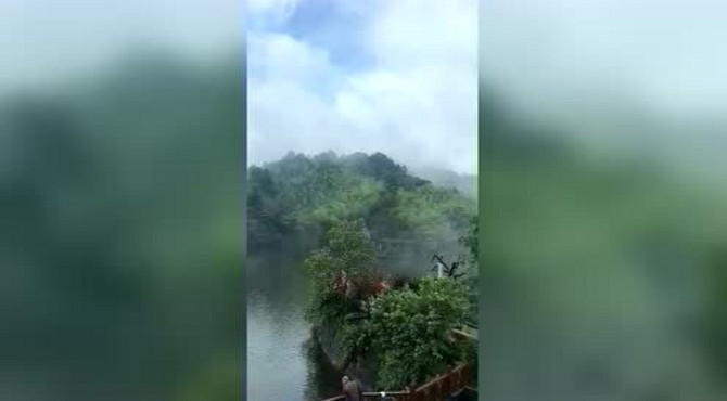 21°C的森林鲜氧
与森林为邻
人居康养
          —天鹅堡森林公园