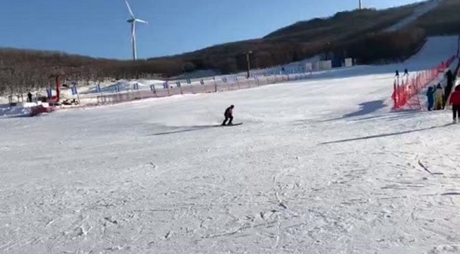 来卧佛山，感受严寒中的别样温暖