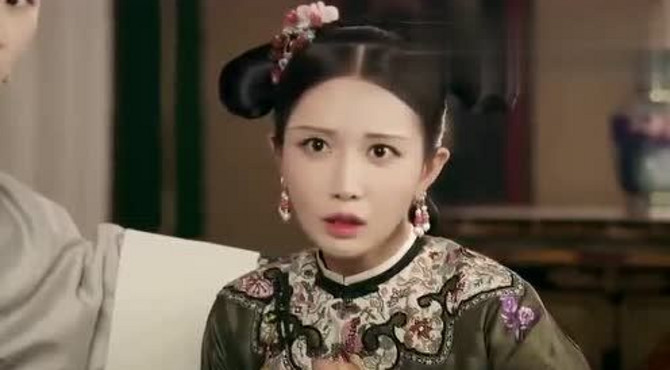 延禧攻略:皇上前往储秀宫的路上看见遮阳篷,于是转驾延禧宫