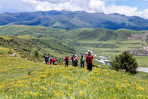 【行走川西·格聂南坡8日】最后的香巴拉，格聂转山经典穿越+成都+新都桥+然日卡村+徒步喀麦隆措+格聂之眼+虎皮坝+老冷古寺+格聂南坡精华路段+夯达营地+热梯草原+理塘+康定