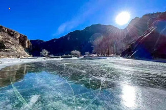 【北京一周一山·白河踏冰】探索白河踏冰乐趣与自然之美：冰上撒欢儿，快乐值拉满~