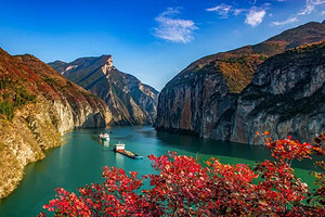 【地道三峡·红叶醉三峡4日】宜昌+文峰观+船游巫山夜景+三峡之巅+白帝城+神女天路+赏长江两岸醉美红叶+16人精品团+2-7人私家团