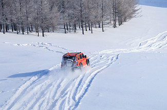 【自驾乌兰布统·越野穿越3日】一价全包+吃住全含丨越野车深度穿越雪原+雪地炖肉+草原火锅+冰雪体验+篝火烟花