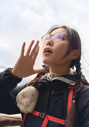 SaSa：风景在路上，安全记心上。