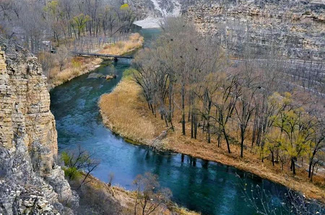 【北京一周一山·幽州峡谷】初级丨18公里丨徒步幽州峡谷+挂壁公路+官厅水库+幽州古村+沿河城