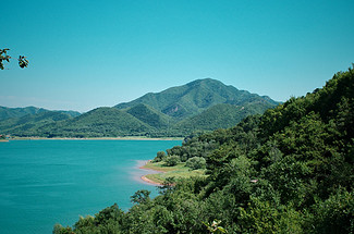 【北京一周一山·金海湖】休闲丨8公里徒步丨一半湖水一半山+俯瞰金海湖+赏绝美湖光山色