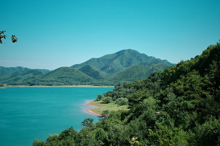 【北京一周一山·金海湖】休闲丨8公里徒步丨一半湖水一半山+俯瞰金海湖+赏绝美湖光山色